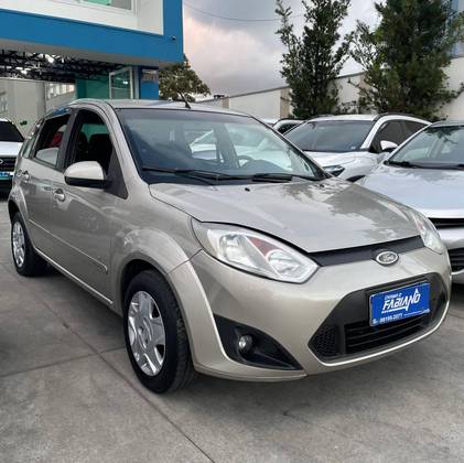 FORD FIESTA 1.0 ROCAM HATCH 8V FLEX 4P MANUAL FORD FIESTA 1.0 ROCAM HATCH 8V FLEX 4P MANUAL